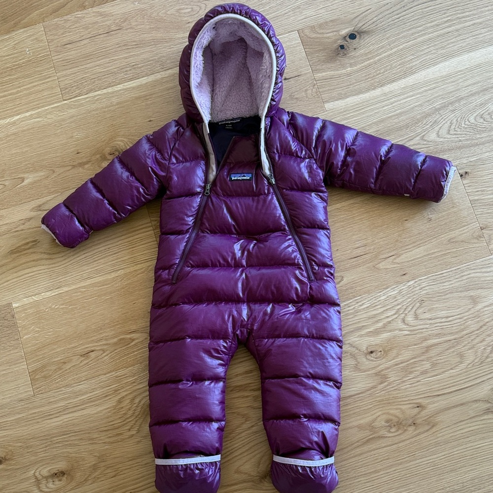 Patagonia hi-loft puffer bunting (6-12) perfect condition